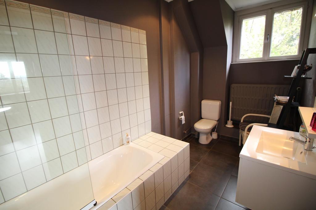 Les Alisiers Hotel Nadrin Szoba fotó
