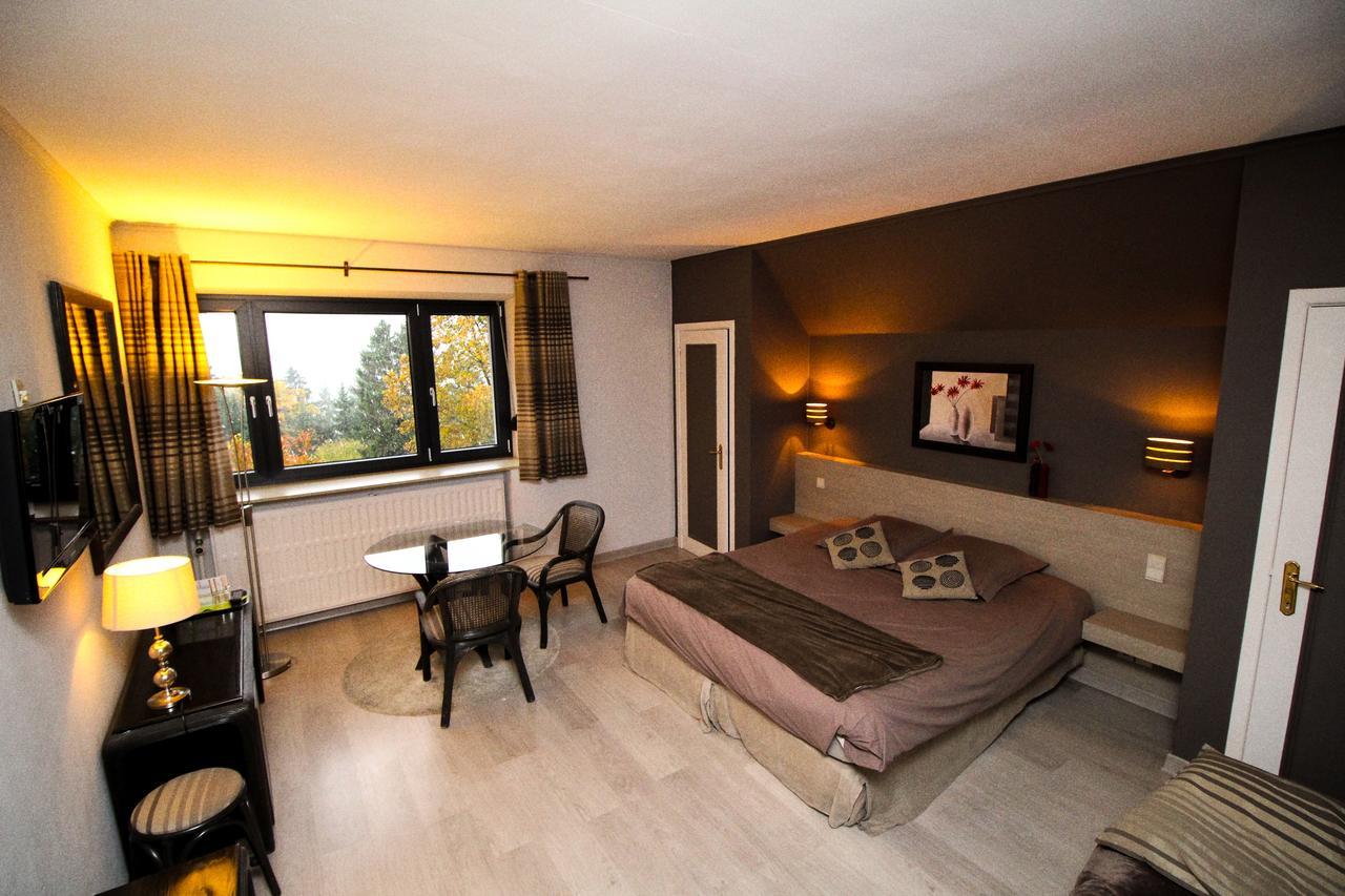 Les Alisiers Hotel Nadrin Kültér fotó